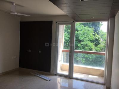 Bedroom Image of 4050 Sq.ft 4 BHK Builder Floor for rent in Safdarjung Development Area New Delhi for Rs. 300000