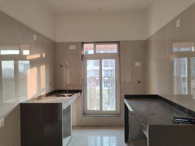 Kitchen Image of 700 Sq.ft 2 BHK Apartment / Flat for sale in Andheri West Mumbai for Rs. 30000000