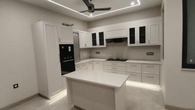 Kitchen Image of 2850 Sq.ft 4 BHK Builder Floor for sale in Indirapuram Ghaziabad for Rs. 35000000
