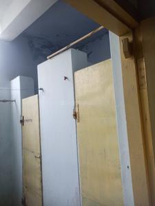 Bathroom Image of 950 Sq.ft 1 BHK Independent House for rent in Kothapet Vijayawada for Rs. 8500