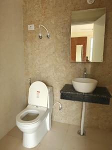 Bathroom Image of 1299 Sq.ft 2.5 BHK Apartment / Flat for rent in Morabadi Ranchi for Rs. 16999