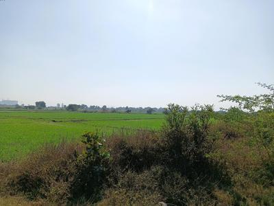SUPERTECH GOLF COUNTRY Plot View 2