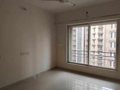 Bedroom Image of 640 Sq.ft 2 BHK Apartment / Flat for rent in Gurukrupa Marina Enclave, Malad West Mumbai for Rs. 50000