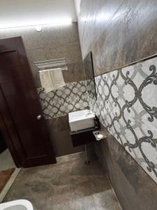Bathroom Image of 210 Sq.ft 2 BHK Independent House for rent in Sector 22 Chandigarh for Rs. 35000