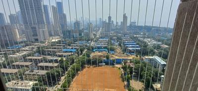 Image of 625 Sq.ft 2 BHK Apartment / Flat for rent in City View Building, Worli, Mumbai for Rs. 99000