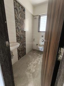 Bathroom Image of 800 Sq.ft 2 BHK Apartment / Flat for sale in Abhigna Avirahi Heights, Malad West Mumbai for Rs. 14600000