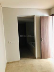 Bedroom Image of 2321 Sq.ft 3.5 BHK Apartment / Flat for sale in Panchshil Towers, Kharadi Pune for Rs. 38000000