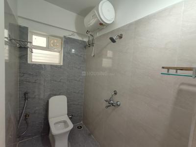 Bathroom Image of 850 Sq.ft 2 BHK Apartment / Flat for rent in Signature Fortius, Isnapur Sangareddy for Rs. 23500