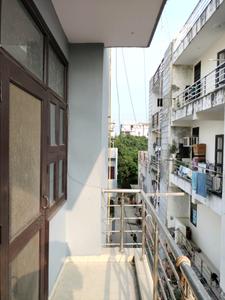 Bedroom Image of 450 Sq.ft 1 BHK Builder Floor for rent in Sector 19 Dwarka New Delhi for Rs. 16000