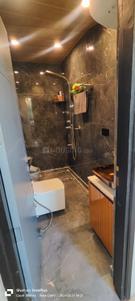 Bathroom Image of 1800 Sq.ft 3 BHK Apartment / Flat for sale in RWA Saket Block J, Saket New Delhi for Rs. 35000000