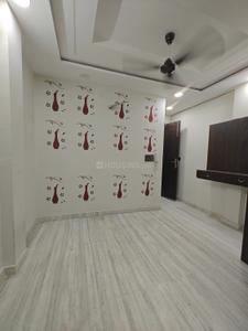 Bedroom Image of 380 Sq.ft 1 BHK Builder Floor for rent in Shalimar Bagh New Delhi for Rs. 17200