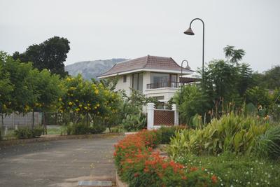 Image of 6000 Sq.ft Residential Plot / Land for sale in Nandi Hills, Chikballapur District for Rs. 27000000