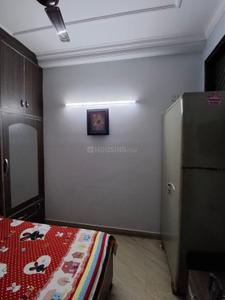 Bedroom Image of 900 Sq.ft 2 BHK Builder Floor for sale in Mansarover Garden New Delhi for Rs. 10000000