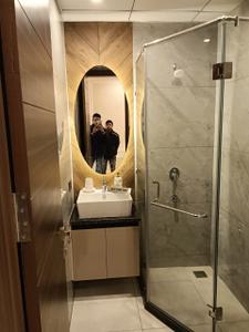 Bathroom Image of 1440 Sq.ft 3 BHK Builder Floor for sale in Mukherjee Nagar New Delhi for Rs. 26500000