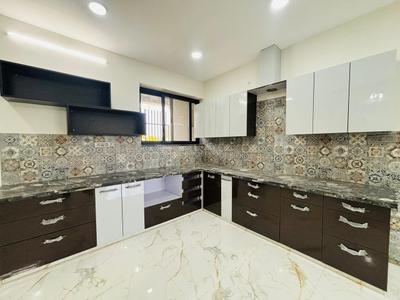 Kitchen Image of 2500 Sq.ft 4 BHK Independent House for rent in Aarone York Villa, County Walk Township Indore for Rs. 50000