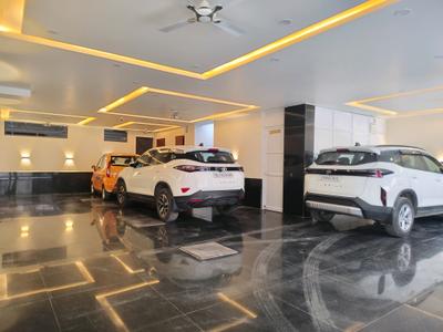 Parking Area Image of 2000 Sq.ft 4 BHK Builder Floor for rent in Vasant Kunj New Delhi for Rs. 120000