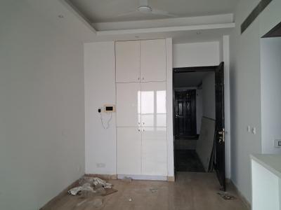 Living Room Image of 1250 Sq.ft 2 BHK Apartment / Flat for rent in Supertech Supernova, Sector 94 Noida for Rs. 55000