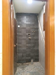Common Bathroom Image of 1250 Sq.ft 3 BHK Builder Floor for sale in Vasundhara Ghaziabad for Rs. 8200001