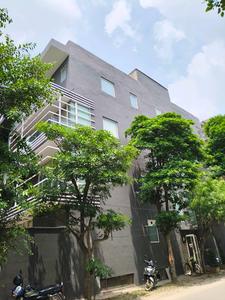 Building Image of 450 Sq.ft 1 BHK Builder Floor for rent in Sector 43 Gurgaon for Rs. 45000