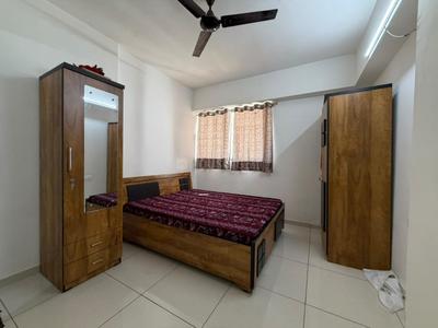 Bedroom Image of 1000 Sq.ft 2 BHK Apartment / Flat for rent in Pacifica Reflections, Vaishno Devi Circle Ahmedabad for Rs. 35000