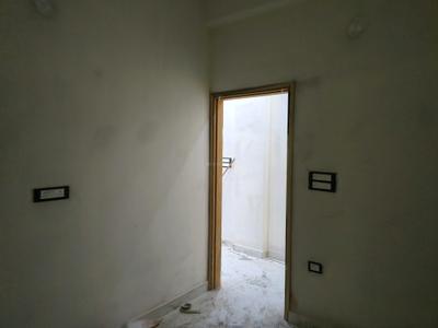 Bedroom Image of 750 Sq.ft 2 BHK Builder Floor for sale in DLF Ankur Vihar Ghaziabad for Rs. 2132020