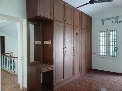 Bedroom Image of 2400 Sq.ft 3 BHK Independent House for rent in Manapakkam Chennai for Rs. 50000
