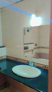 Bathroom Image of 1600 Sq.ft 2 BHK Apartment / Flat for sale in Magarpatta City Pune for Rs. 24000000