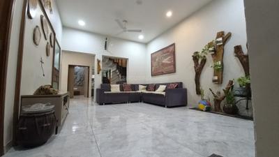 Living Room Image of 1400 Sq.ft 2 BHK Independent House for rent in Kaliyabid Bhavnagar for Rs. 21000