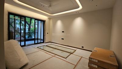 Bedroom Image of 4500 Sq.ft 4 BHK Builder Floor for sale in Green Park Extension New Delhi for Rs. 200000000