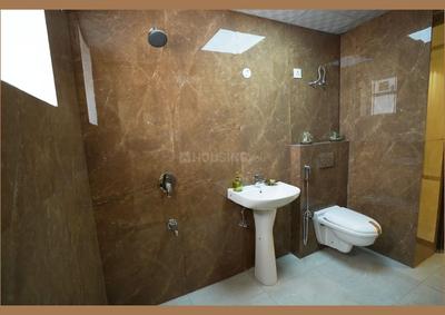 Bathroom Image of 1738 Sq.ft 2 BHK Apartment / Flat for sale in Motia Harmony Greens, Sanauli Zirakpur for Rs. 10100000