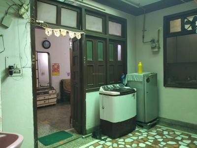 Living Room Image of 668 Sq.ft 2 BHK Independent House for rent in Shahdara New Delhi for Rs. 25000