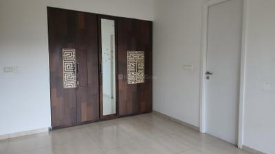 Bedroom Image of 1130 Sq.ft 2.5 BHK Apartment / Flat for sale in Hiranandani Meadows, Thane West Thane for Rs. 24000000