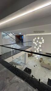 6 BHK Flat