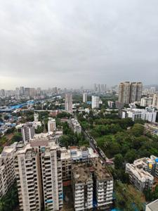 Balcony Image of 1600 Sq.ft 3 BHK Apartment / Flat for rent in Solitaire Edge, Kandivali East Mumbai for Rs. 110000