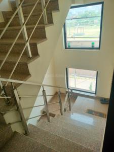 Bedroom Image of 1300 Sq.ft 3 BHK Builder Floor for rent in Noida Extension Greater Noida for Rs. 18000