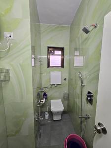 Bathroom Image of 2110 Sq.ft 4 BHK Villa for sale in Chembur Mumbai for Rs. 46900000