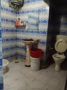 Bathroom Image of 700 Sq.ft 2 BHK Apartment / Flat for sale in Jahangirpuri New Delhi for Rs. 3500000