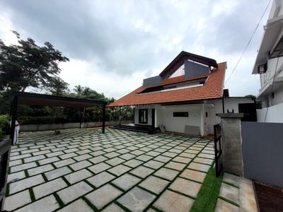 Image of 4500 Sq.ft 4 BHK Independent House for sale in Thevakkal, Kochi for Rs. 35000000