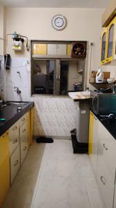 Kitchen Image of 630 Sq.ft 1 BHK Apartment / Flat for rent in Acme Amay Co-Op Housing Society, Goregaon East Mumbai for Rs. 54000