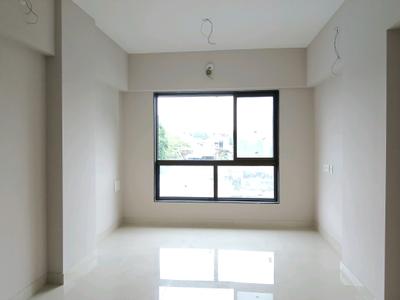 Living Room Image of 1000 Sq.ft 2 BHK Apartment / Flat for rent in Raheja Acropolis, Chembur Mumbai for Rs. 90000
