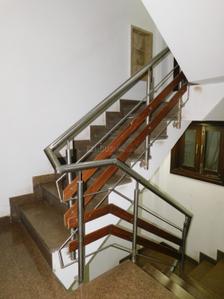 Image of 2000 Sq.ft 3 BHK Builder Floor for sale in Safdarjung Enclave, New Delhi for Rs. 50000000