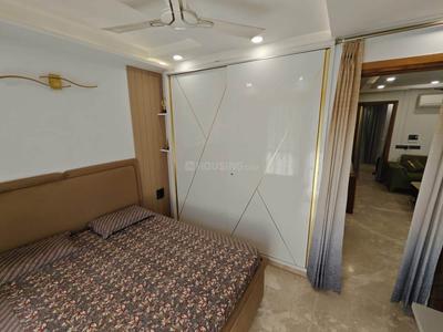 Bedroom Image of 900 Sq.ft 2 BHK Builder Floor for rent in Rajouri Garden New Delhi for Rs. 39000
