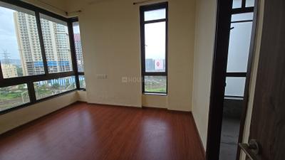 Bedroom Image of 1058 Sq.ft 3 BHK Apartment / Flat for sale in The Atmosphere O2, Mulund West Mumbai for Rs. 36000000