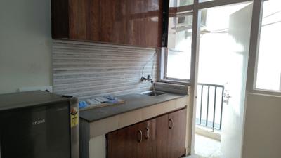 Kitchen Image of 275 Sq.ft 1 RK Apartment / Flat for rent in Emaar Emerald Floors Premier, Sector 65 Gurgaon for Rs. 14000