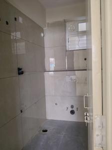 Common Bathroom Image of 696 Sq.ft 1 BHK Apartment / Flat for rent in New Tippasandra Bengaluru for Rs. 30000