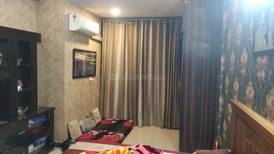 Image of 1545 Sq.ft 3 BHK Apartment / Flat for sale in Shourya The Lotus Pond, Indirapuram, Ghaziabad for Rs. 17000000