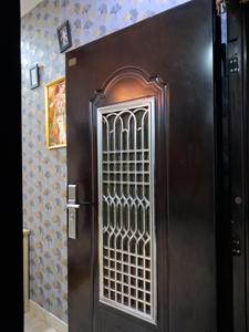 Main Entrance Image of 950 Sq.ft 2 BHK Apartment / Flat for rent in Sector 49 Noida for Rs. 28000