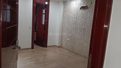 Bedroom Image of 1900 Sq.ft 3 BHK Builder Floor for rent in Preet Vihar New Delhi for Rs. 45000