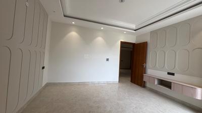 Bedroom Image of 3330 Sq.ft 4 BHK Builder Floor for rent in Sector 37 Faridabad for Rs. 52000