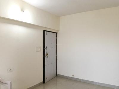 Living Room Image of 800 Sq.ft 2 BHK Apartment / Flat for rent in Kasarvadavali Thane for Rs. 25000